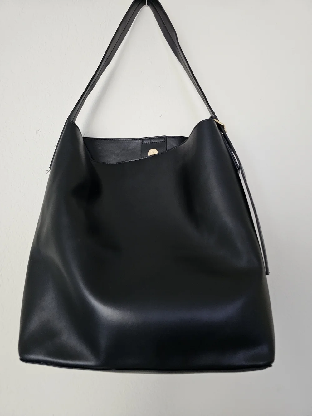 Primark Black Suede-Style Tote with Magnetic Closure